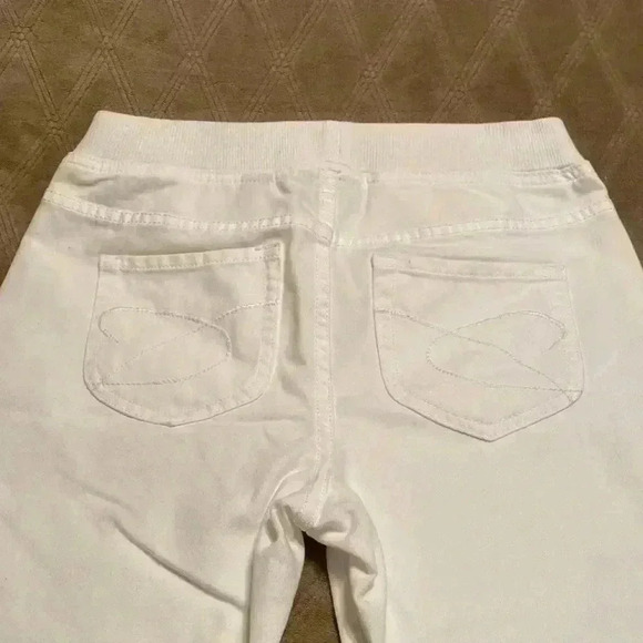 Chico’s Platinum White Ankle Denim Jeans Chico’s Size 0 or US Size 4. - Picture 4 of 10